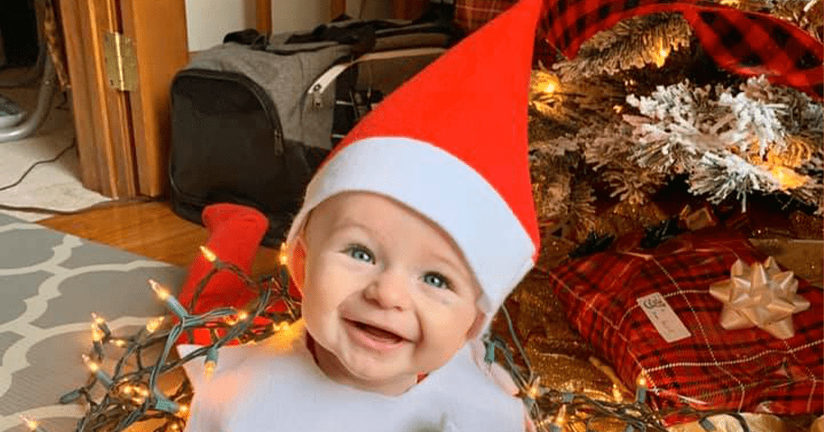 Every Advent Day This Mom Took A Photo Of Her Baby, Dressed As A Baby ...